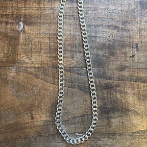 Elegant Silver Chain Necklace